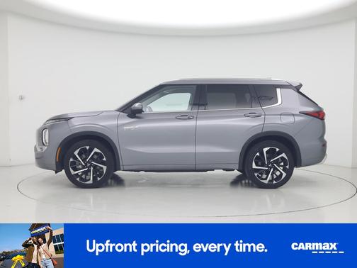 Silver 2023 Mitsubishi Outlander PHEV SEL