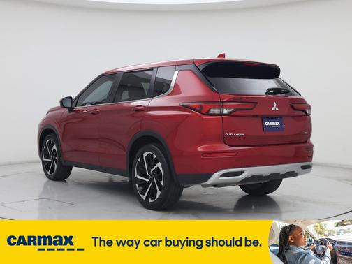 2023 Mitsubishi Outlander SE