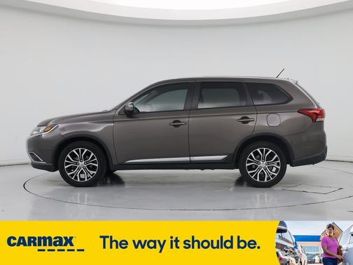 2016 Mitsubishi Outlander SE
