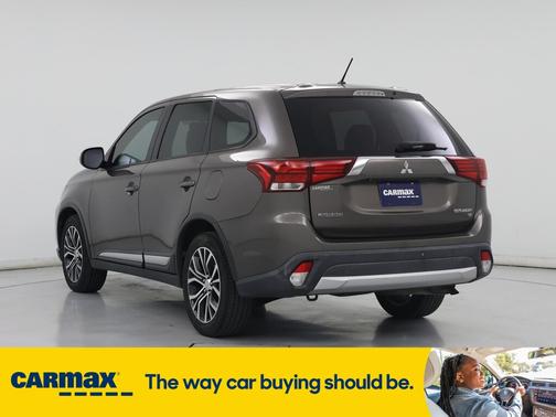 2016 Mitsubishi Outlander SE