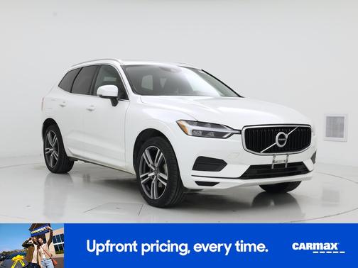 2020 Volvo XC60 T5 Momentum