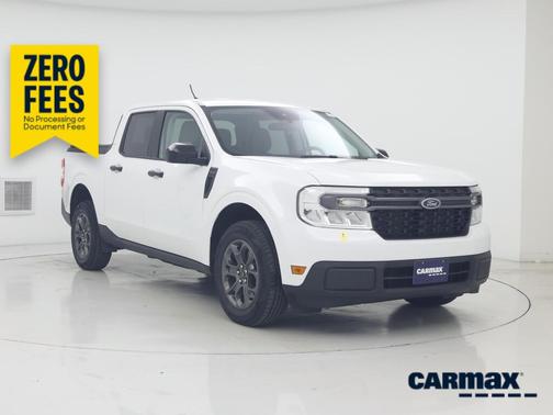 White 2024 Ford Maverick XLT
