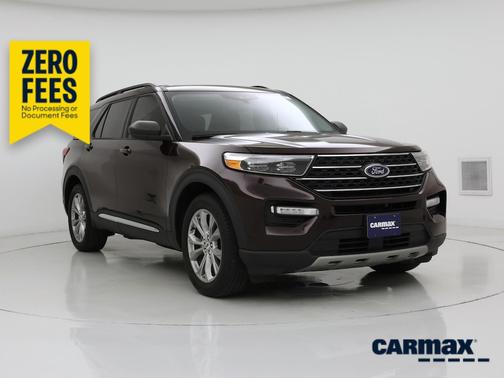 Red 2022 Ford Explorer XLT