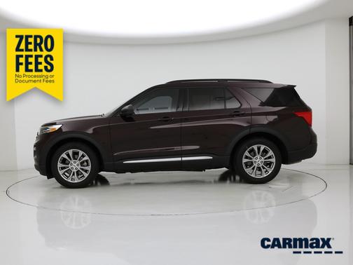 Red 2022 Ford Explorer XLT