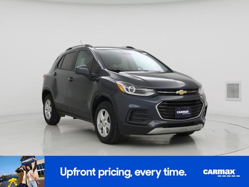 Gray 2022 Chevrolet Trax LT