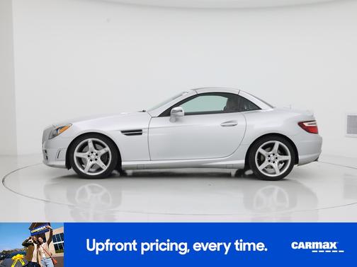 2016 Mercedes-Benz SLK-Class 