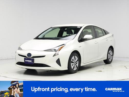 White 2017 Toyota Prius Four