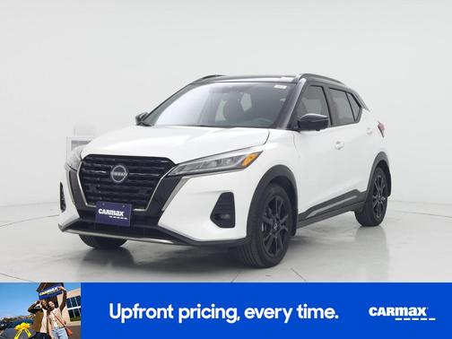 White 2024 Nissan Kicks SR