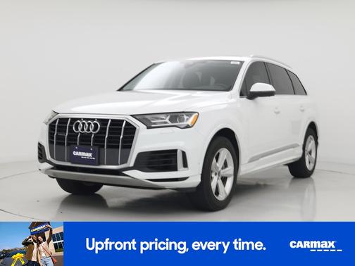 White 2022 Audi Q7 Premium