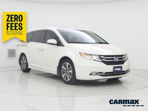 White 2016 Honda Odyssey Touring Elite