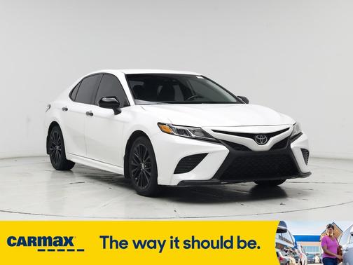 2020 Toyota Camry SE Night Shade