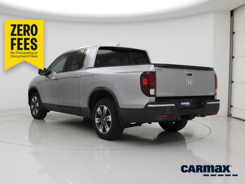 Gray 2018 Honda Ridgeline RTL-E