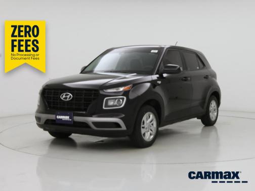 Black 2024 Hyundai VENUE SE