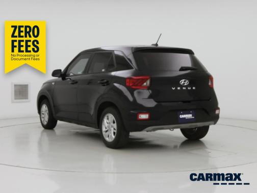 Black 2024 Hyundai VENUE SE