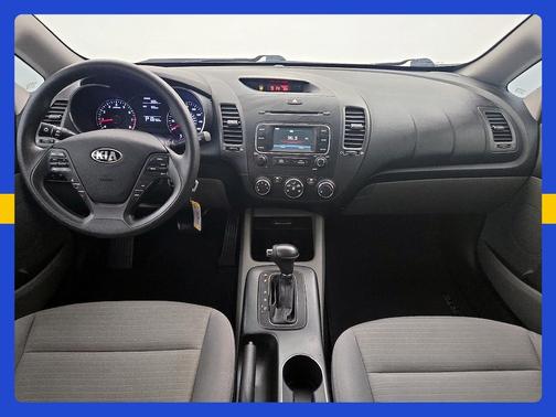 White 2016 Kia Forte LX