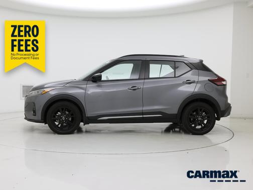 Gray 2024 Nissan Kicks SR
