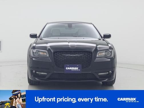 Black 2022 Chrysler 300 Touring L