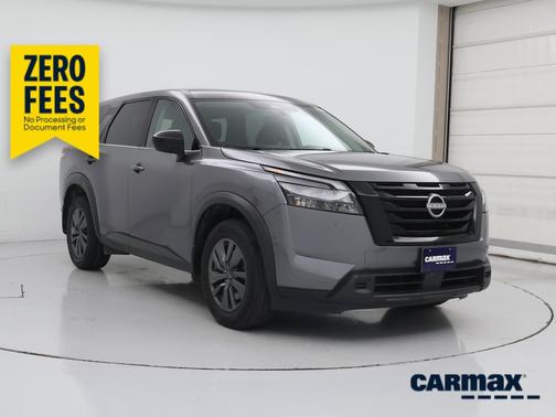 Gray 2024 Nissan Pathfinder S