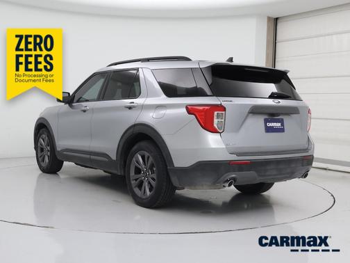Silver 2024 Ford Explorer XLT