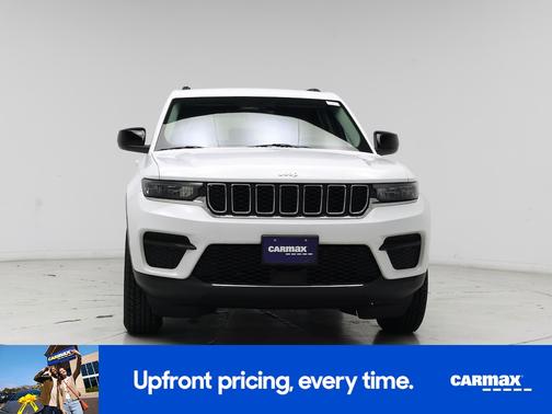 2022 Jeep Grand Cherokee Laredo