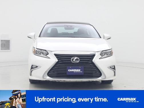White 2018 Lexus ES 350