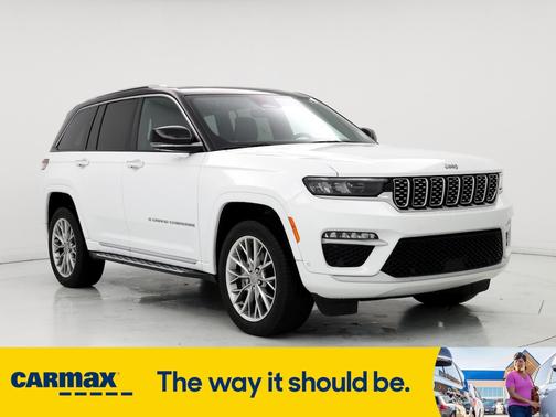2022 Jeep Grand Cherokee Summit