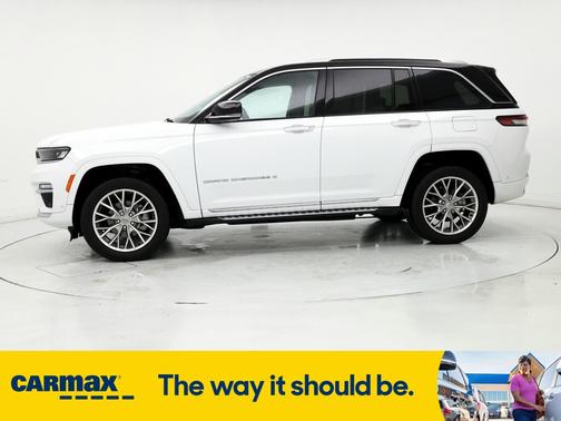 2022 Jeep Grand Cherokee Summit