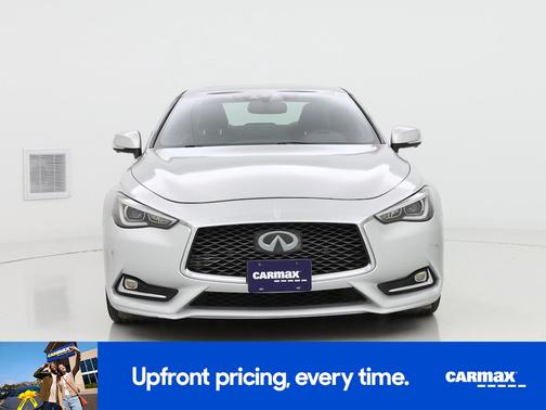 2017 INFINITI Q60 Sport