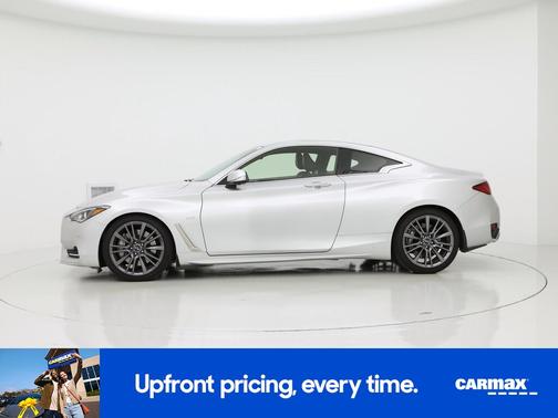 2017 INFINITI Q60 Sport