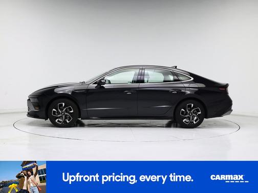 Black 2025 Hyundai SONATA SEL