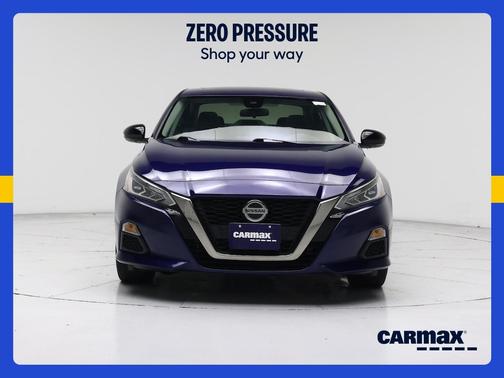 Blue 2020 Nissan Altima SR