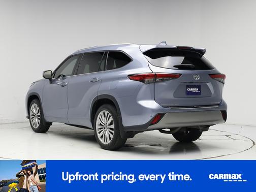 Blue 2023 Toyota Highlander Platinum