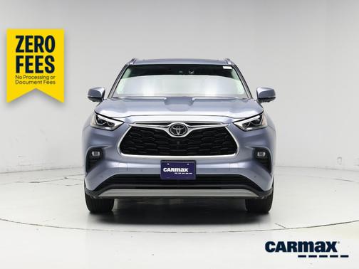 Blue 2023 Toyota Highlander Platinum