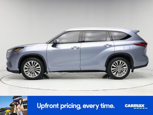 Blue 2023 Toyota Highlander Platinum