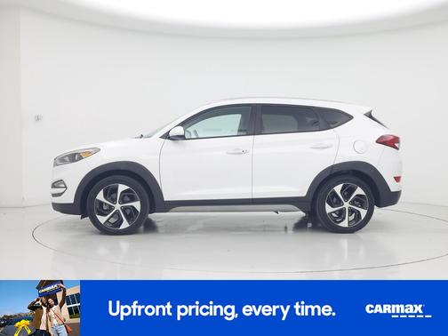 White 2017 Hyundai TUCSON Sport