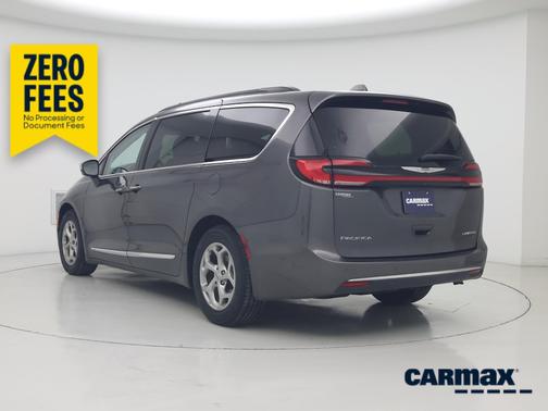 Gray 2022 Chrysler Pacifica Limited