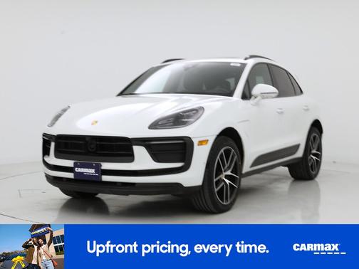 2022 Porsche Macan 