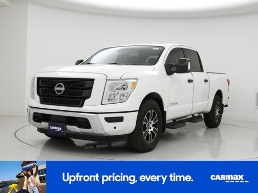White 2023 Nissan Titan SV