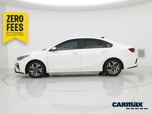 White 2021 Kia Forte LXS