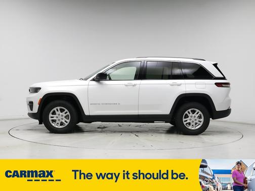 2022 Jeep Grand Cherokee Laredo