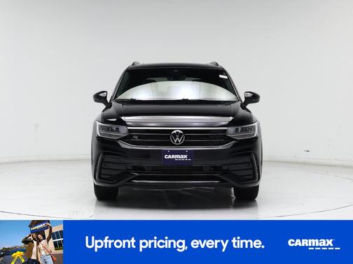 Black 2022 Volkswagen Tiguan SE R-Line Black