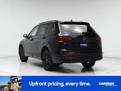 Black 2022 Volkswagen Tiguan SE R-Line Black