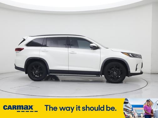 2019 Toyota Highlander SE