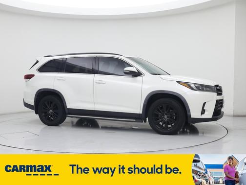 2019 Toyota Highlander SE
