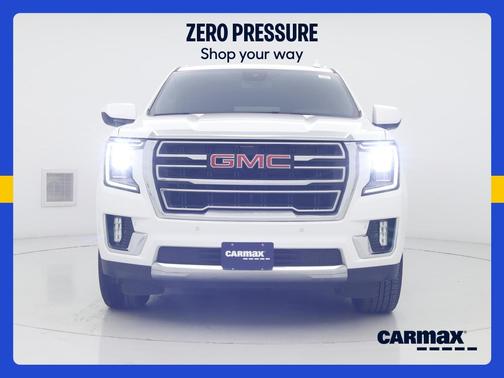 White 2024 GMC Yukon XL SLT