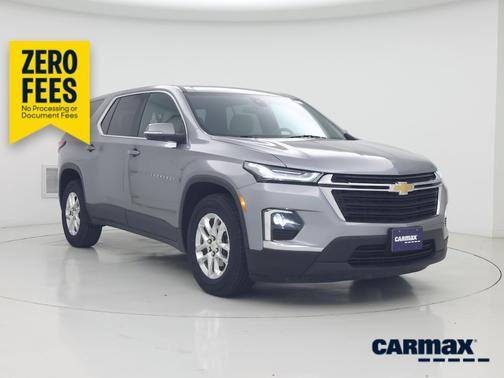 Gray 2023 Chevrolet Traverse LS