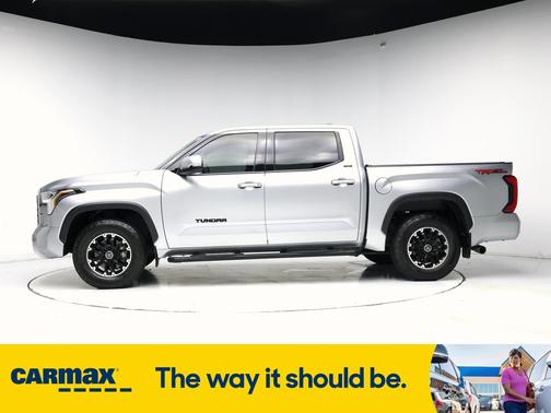 2022 Toyota Tundra SR5