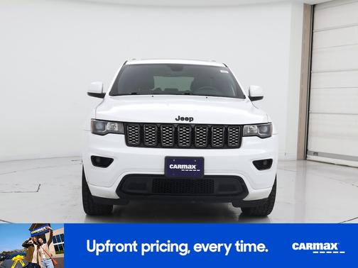 White 2017 Jeep Grand Cherokee Altitude