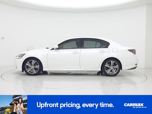 White 2016 Lexus GS 200t