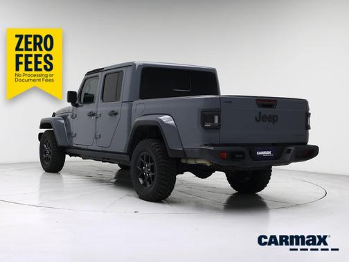 Gray 2025 Jeep Gladiator Texas Trail